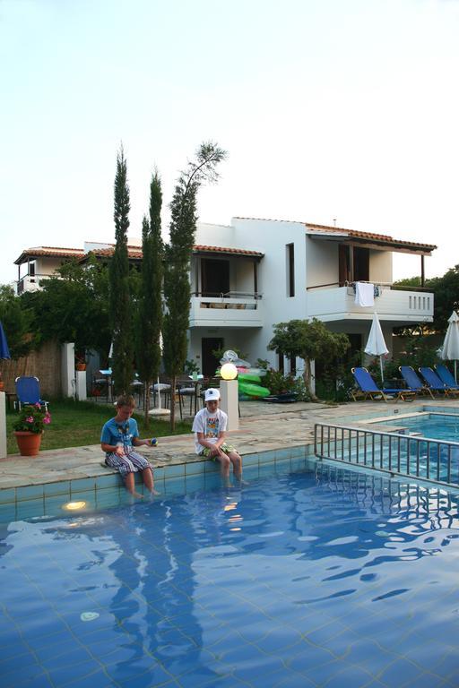 Proimos Maisonnettes Platanés Exterior photo